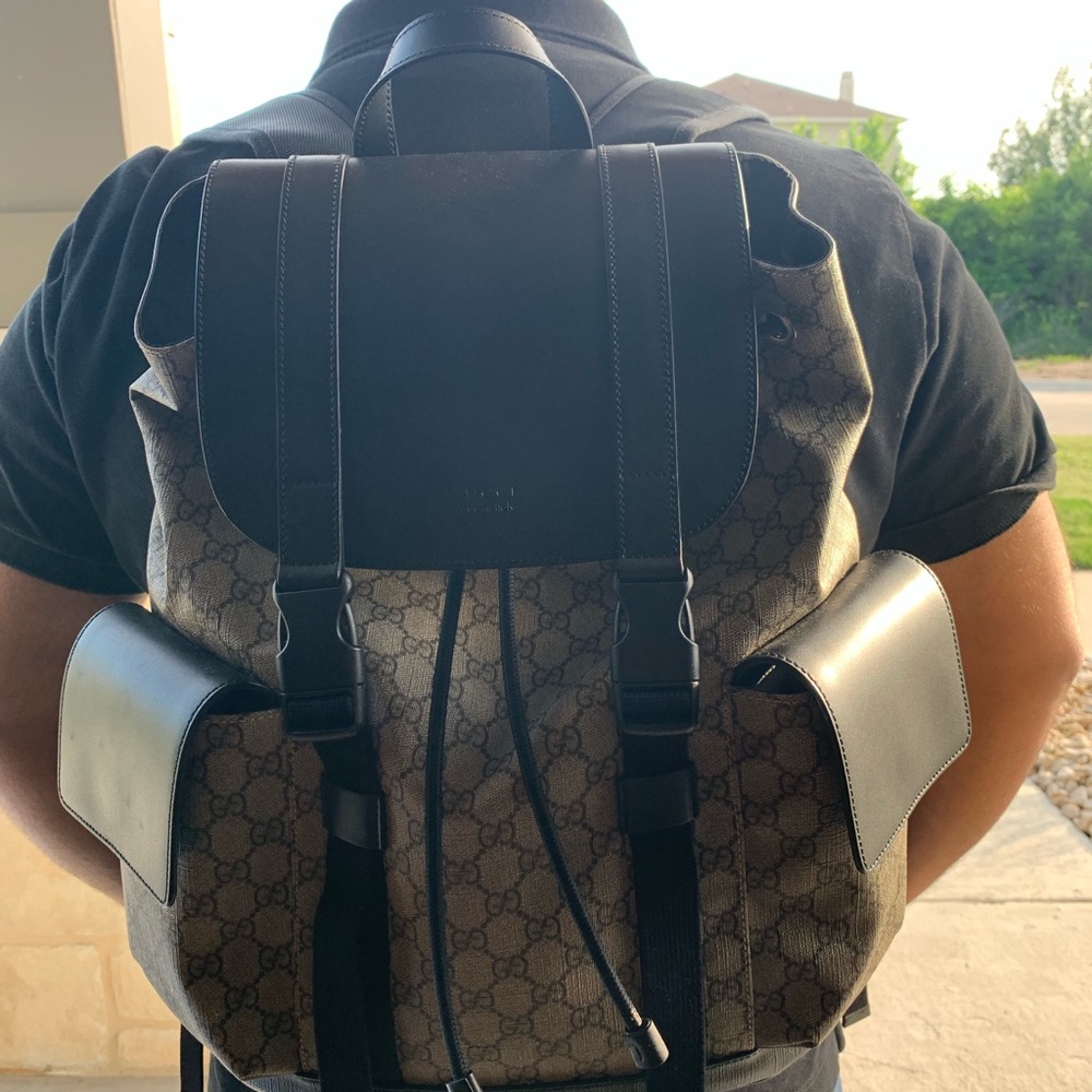 Gucci gg supreme backpack - Picture 2 of 5